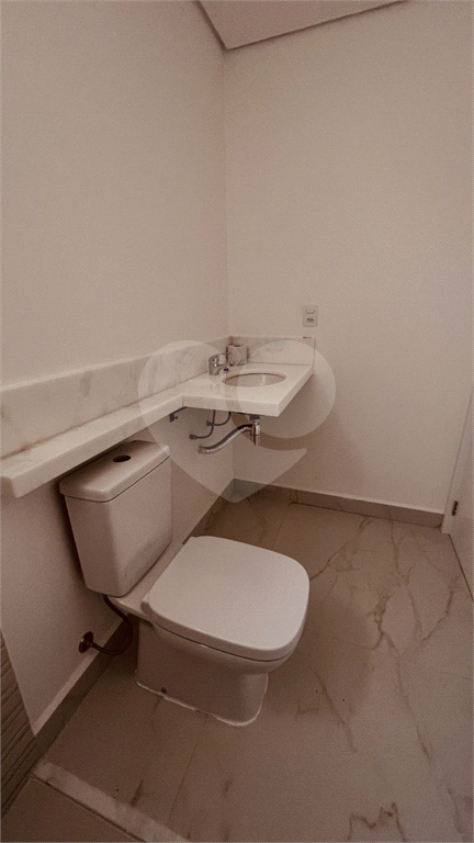 APARTAMENTO em SANTANA