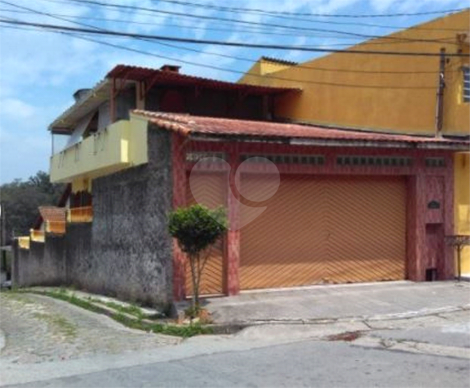 SOBRADO em HORTO