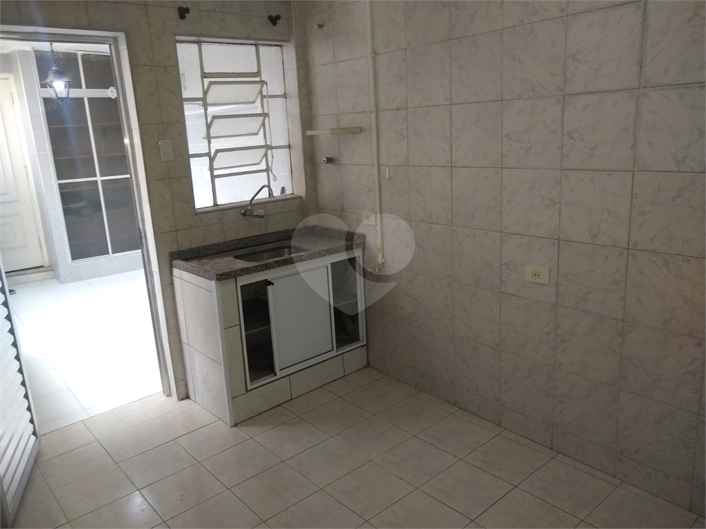 Apartamento com 1 dormitório sem vaga