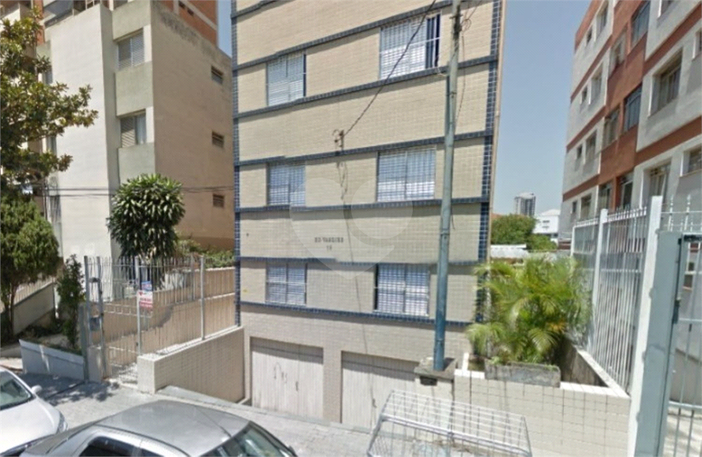 Apartamento com 1 dormitório sem vaga