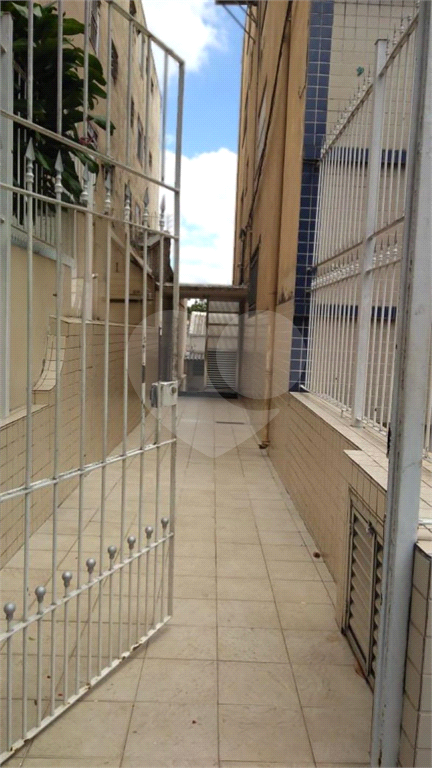 Apartamento com 1 dormitório sem vaga