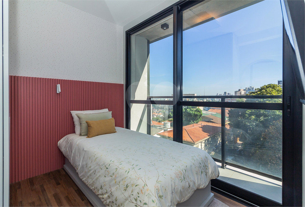 APARTAMENTO À VENDA MOBILIADO COM 128M2 - 3 QUARTOS - 2 VAGAS NA VILA MADALENA