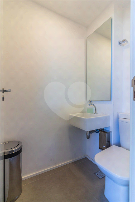 APARTAMENTO À VENDA MOBILIADO COM 128M2 - 3 QUARTOS - 2 VAGAS NA VILA MADALENA
