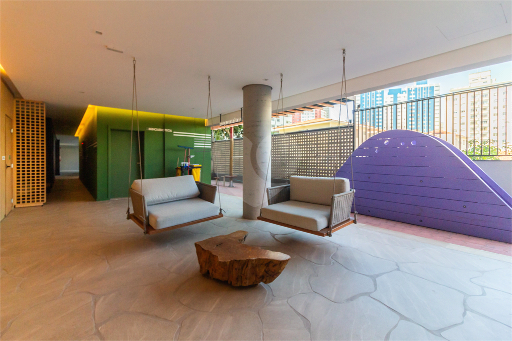 APARTAMENTO À VENDA MOBILIADO COM 128M2 - 3 QUARTOS - 2 VAGAS NA VILA MADALENA