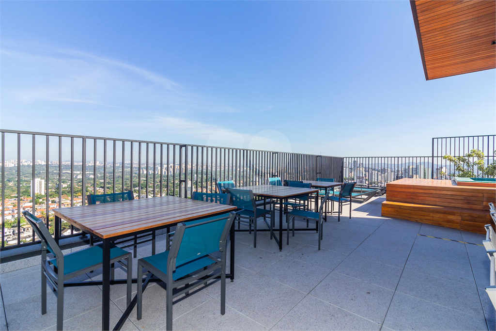 APARTAMENTO À VENDA MOBILIADO COM 128M2 - 3 QUARTOS - 2 VAGAS NA VILA MADALENA