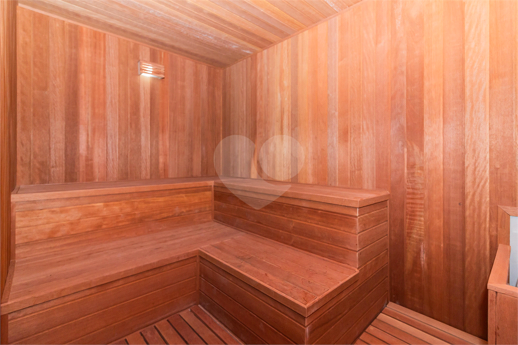 APARTAMENTO À VENDA MOBILIADO COM 128M2 - 3 QUARTOS - 2 VAGAS NA VILA MADALENA