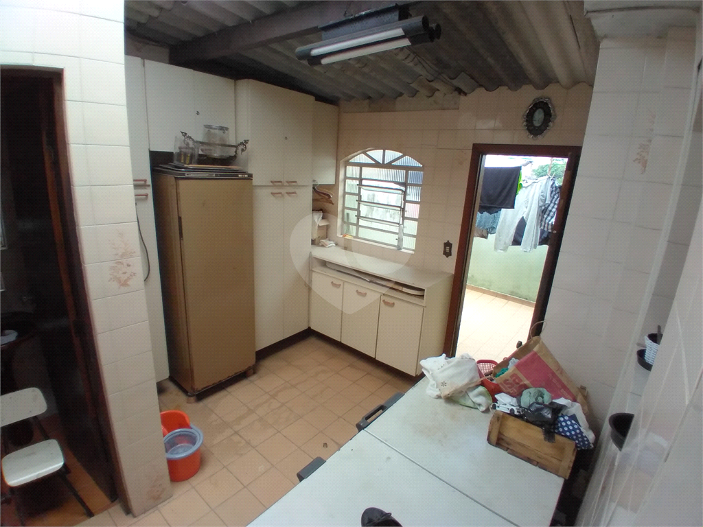 Casa térrea à venda com 4 dormitórios (sendo 3 suítes) próximo à Estação Tucuruvi do Metrô