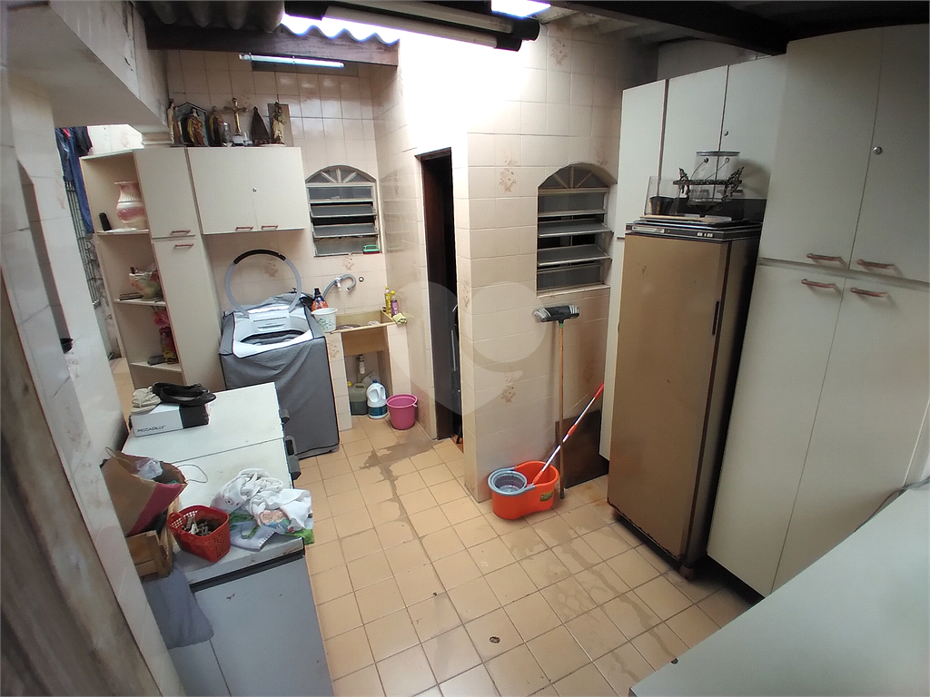Casa térrea à venda com 4 dormitórios (sendo 3 suítes) próximo à Estação Tucuruvi do Metrô