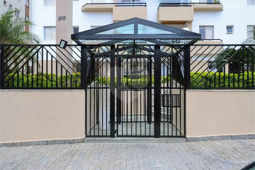 Linda cobertura duplex, com piscina privativa, localização privilegiada.