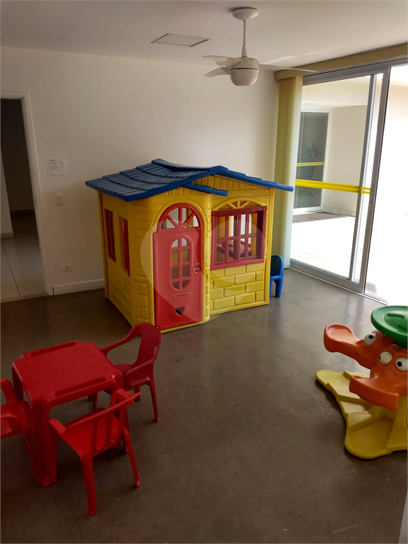 Condomínio Maison Champenois no Morumbi, 4 dormitórios, 3 vagas.