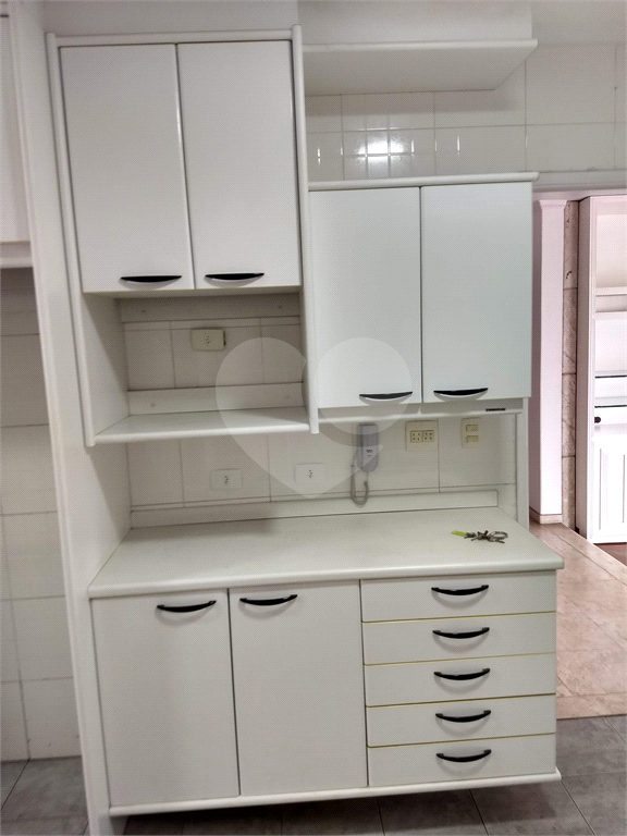 Condomínio Maison Champenois no Morumbi, 4 dormitórios, 3 vagas.