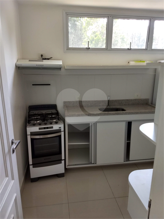 Condomínio Maison Champenois no Morumbi, 4 dormitórios, 3 vagas.