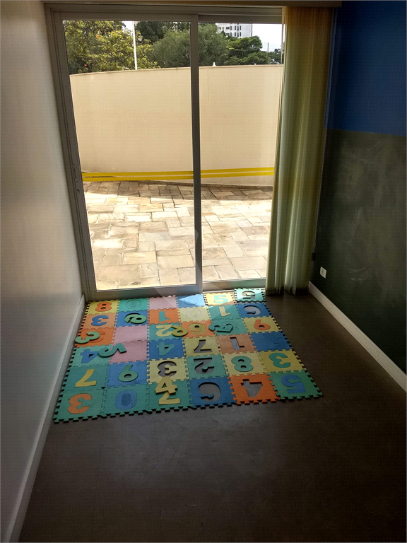 Condomínio Maison Champenois no Morumbi, 4 dormitórios, 3 vagas.