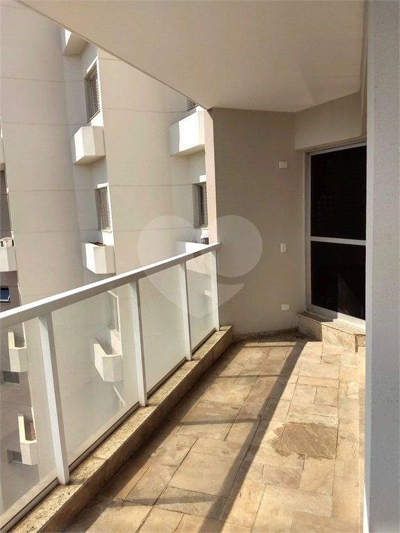 Condomínio Maison Champenois no Morumbi, 4 dormitórios, 3 vagas.