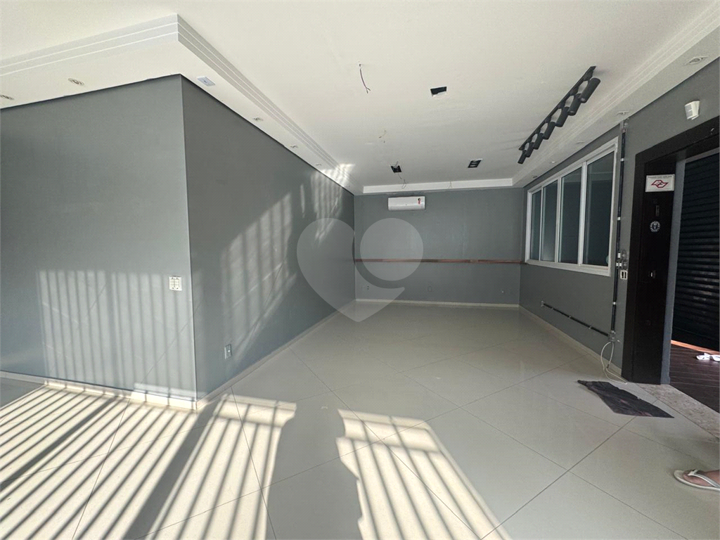 Casa  comercial para alugar em Santana