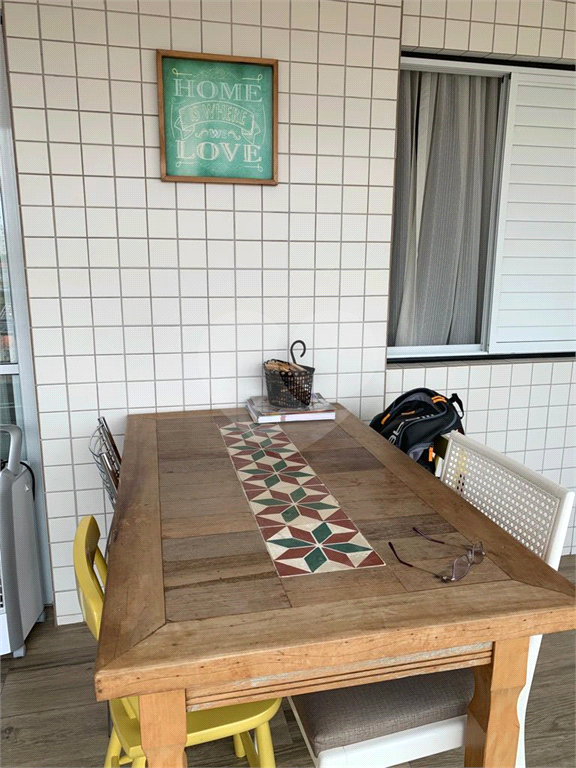 BELÍSSIMO APARTAMENTO COM VARANDA GOURMET 