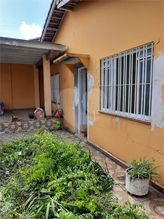 Casa com espaço Precisa de reforamas