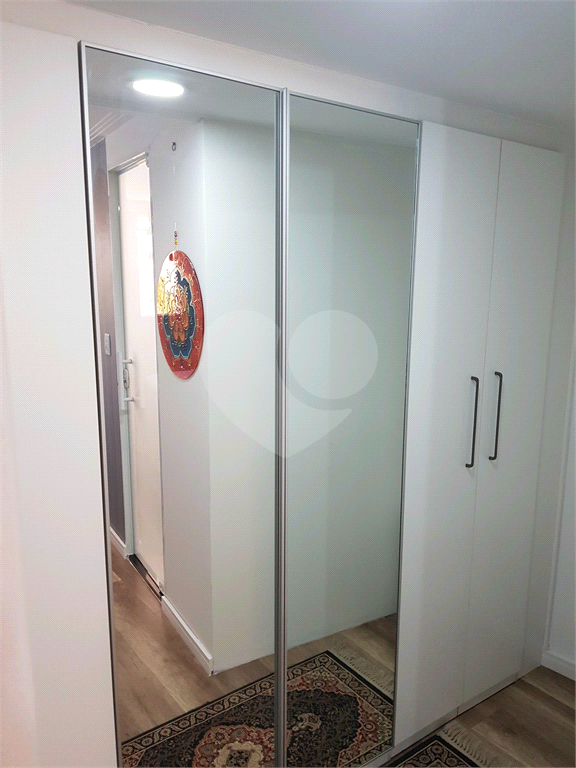 Casa condomínio fechado 100 metros Horto florestal 3 suítes 1 vaga 