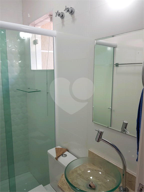 Casa condomínio fechado 100 metros Horto florestal 3 suítes 1 vaga 
