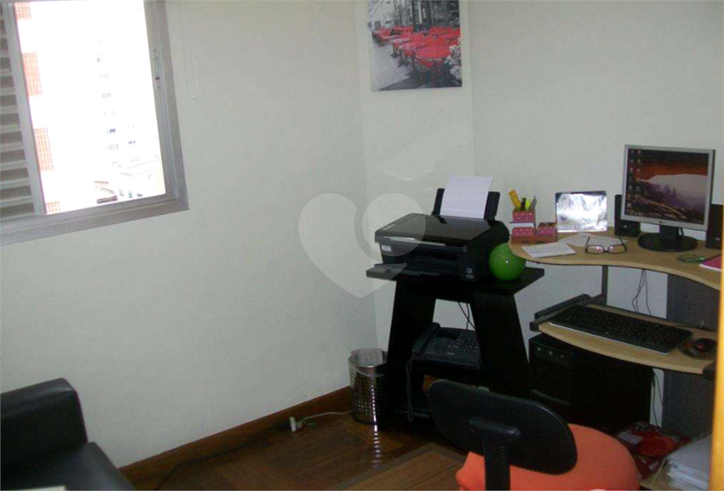 APARTAMENTO em TATUAPÉ