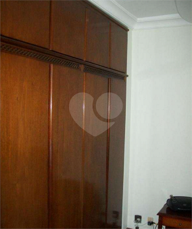 APARTAMENTO em TATUAPÉ