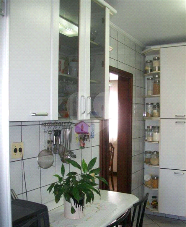 APARTAMENTO em TATUAPÉ