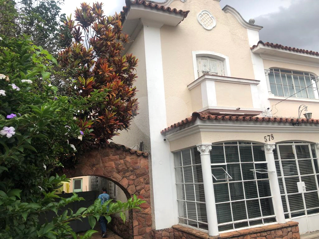 TERRENO PARA CONSTRUTORES EM SANTANA