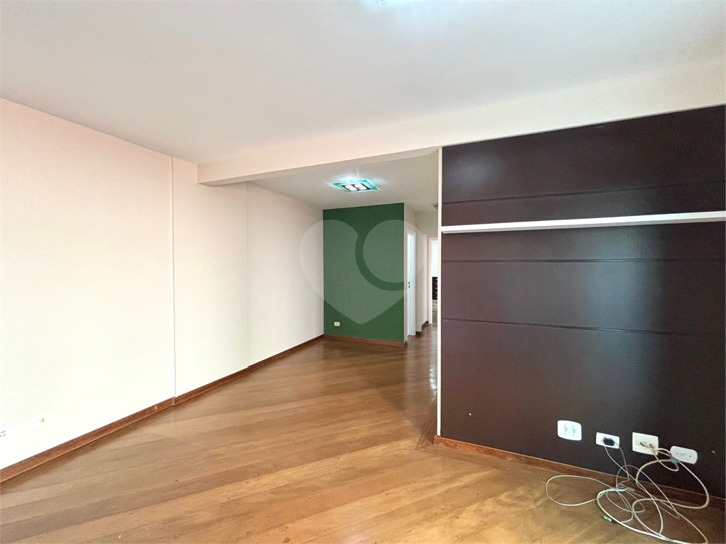 Apartamento à venda na Água Fria com 3 dormitórios, 1 suíte e 3 vagas