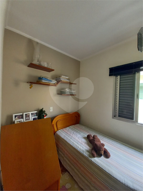 Amplo e confortável sobrado na Vila Aurora! Imóvel com 444m² de área total e 165m² de área útil.