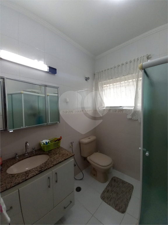 Amplo e confortável sobrado na Vila Aurora! Imóvel com 444m² de área total e 165m² de área útil.