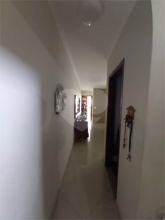 Amplo e confortável sobrado na Vila Aurora! Imóvel com 444m² de área total e 165m² de área útil.