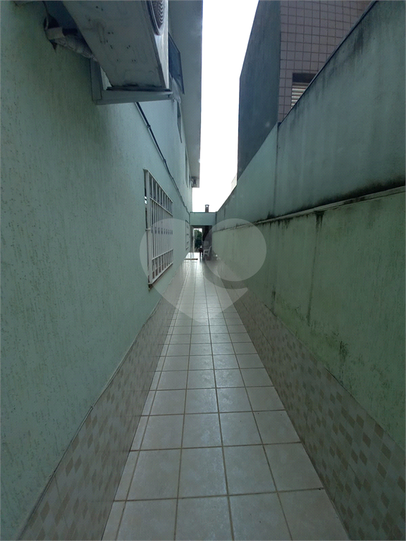 Amplo e confortável sobrado na Vila Aurora! Imóvel com 444m² de área total e 165m² de área útil.