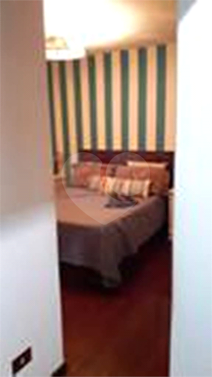 APARTAMENTO em VILA GALVÃO