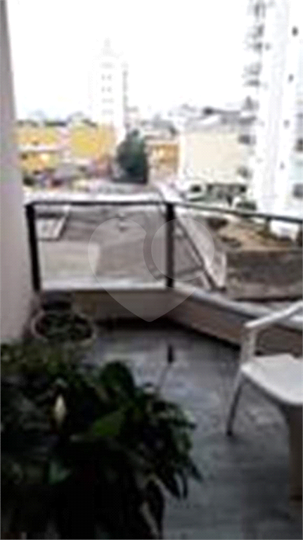 APARTAMENTO em VILA GALVÃO