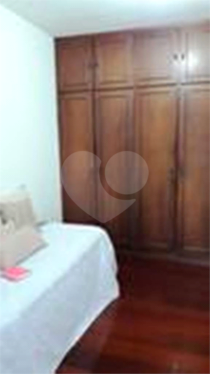 APARTAMENTO em VILA GALVÃO