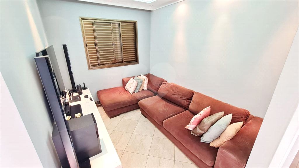 Oportunidade!!! Apartamento amplo na Região de Santa Terezinha, andar alto, 3 suítes, 3 vagas