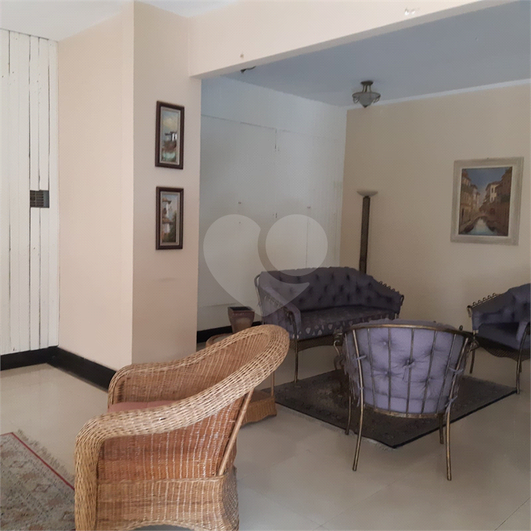 Apartamento à venda com 2 quartos, 63m² - Foto 23