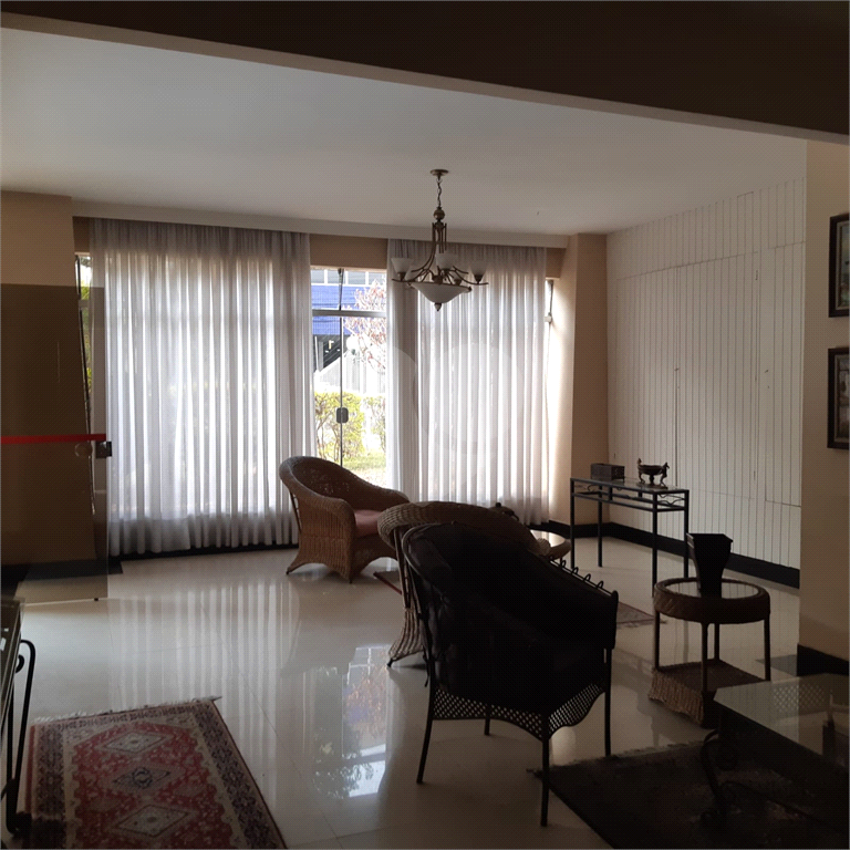 Apartamento à venda com 2 quartos, 63m² - Foto 24