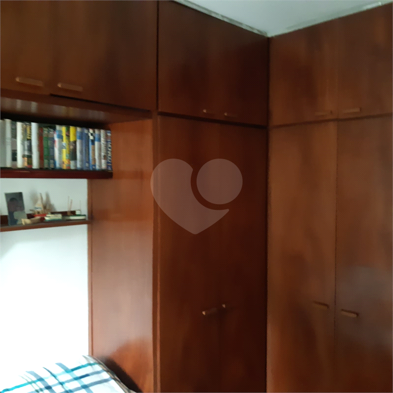 Apartamento à venda com 2 quartos, 63m² - Foto 17