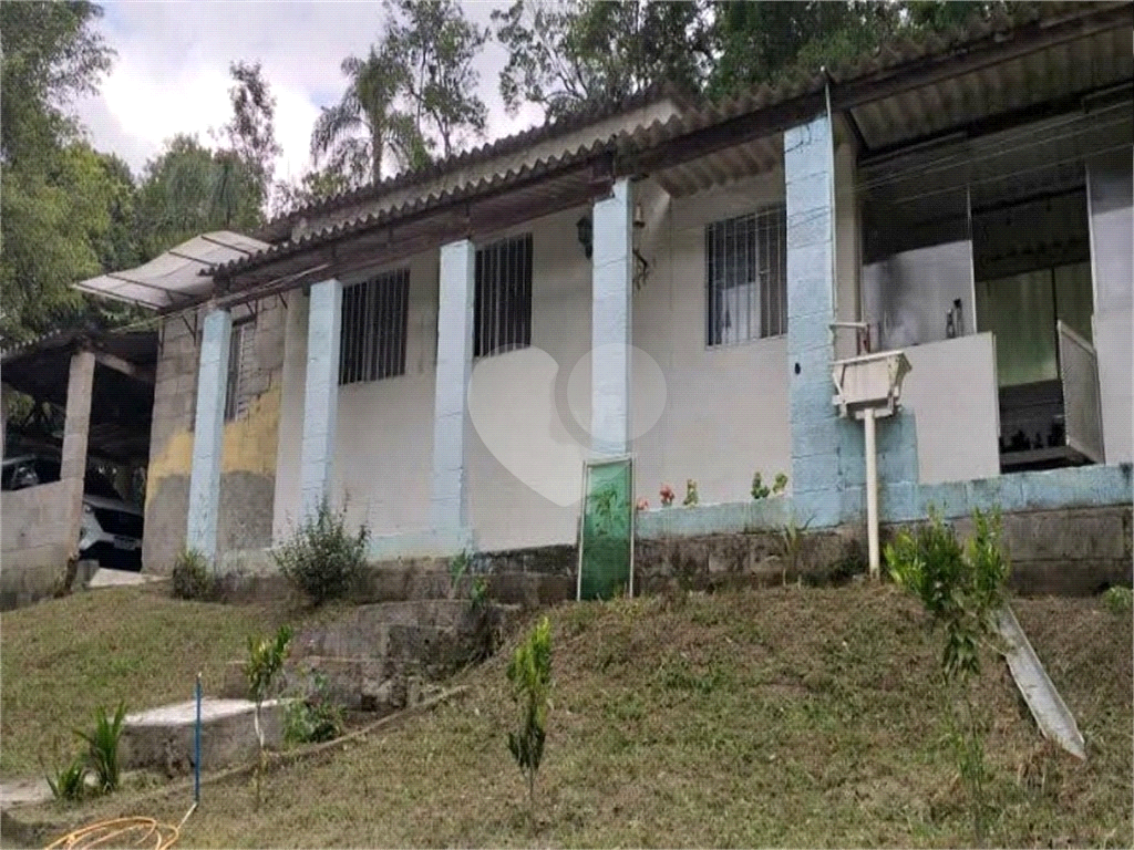 SÍTIO em CENTRO