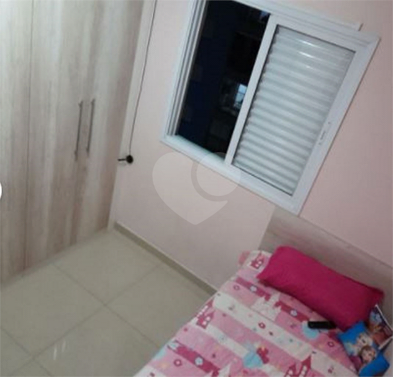 APARTAMENTO em JARDIM FLOR DA MONTANHA