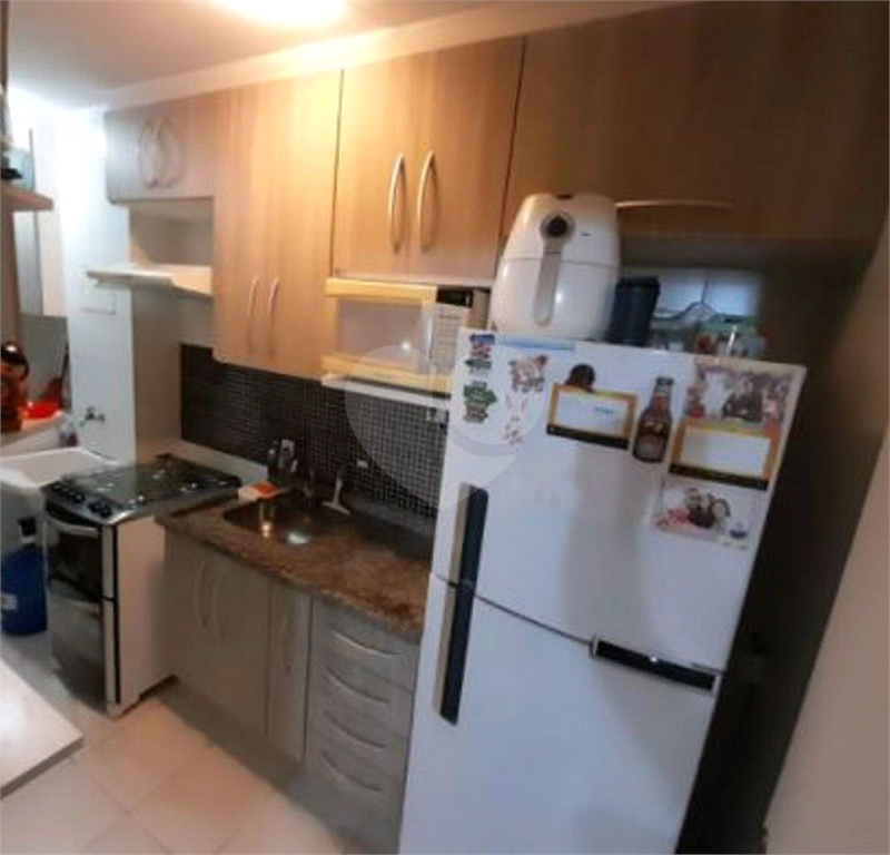 APARTAMENTO em JARDIM FLOR DA MONTANHA