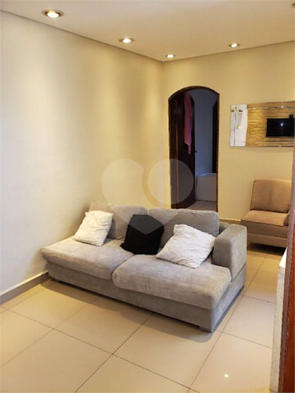 SOBRADO 240M² PQ CONTINENTAL II