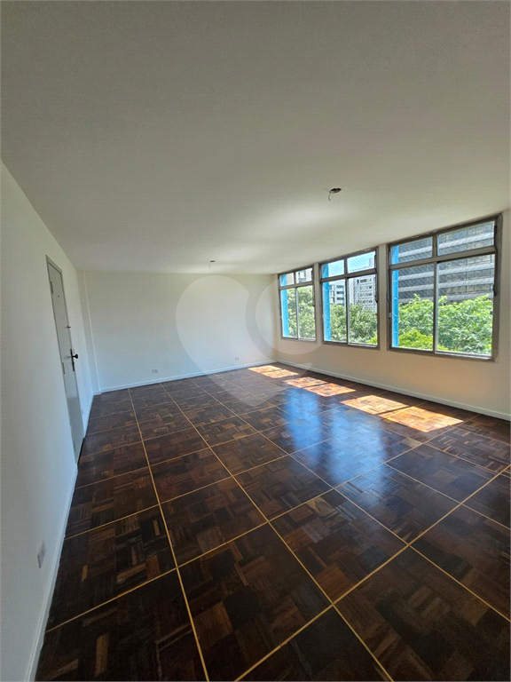 APARTAMENTO em BELA VISTA