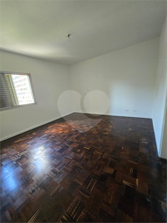 APARTAMENTO em BELA VISTA