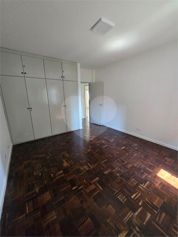APARTAMENTO em BELA VISTA