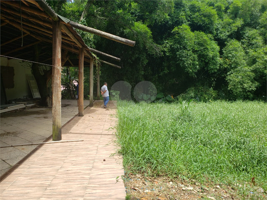 TERRENO em HORTO