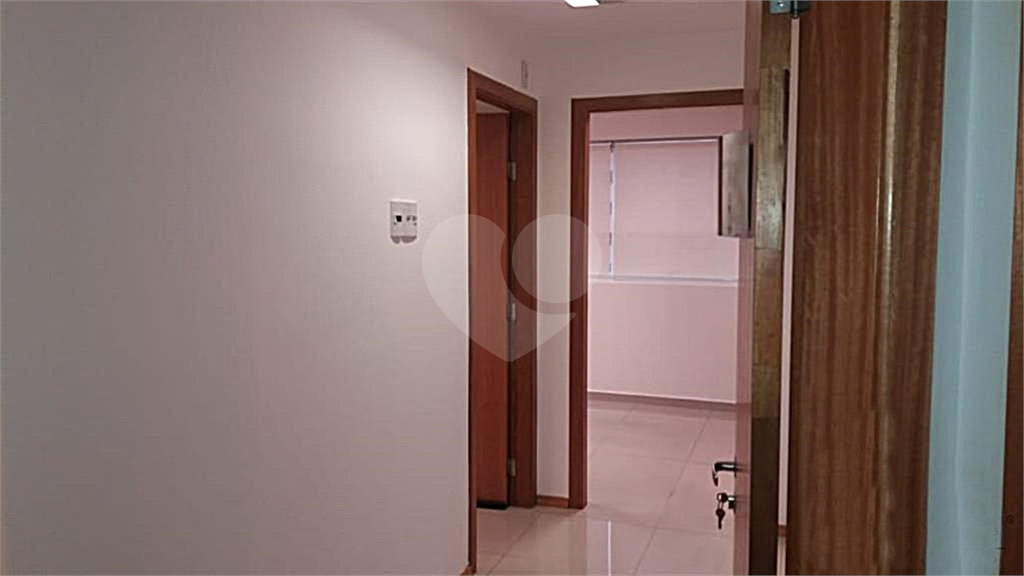 Sala comercial em Santana. 10 minutos para o Metrô.