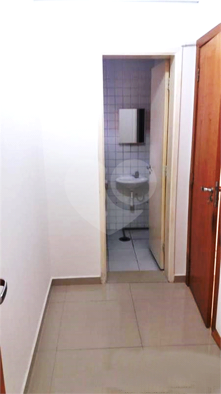 Sala comercial em Santana. 10 minutos para o Metrô.