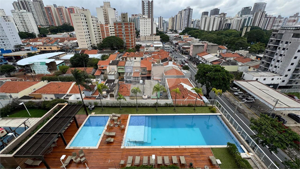 APARTAMENTO em TATUAPÉ